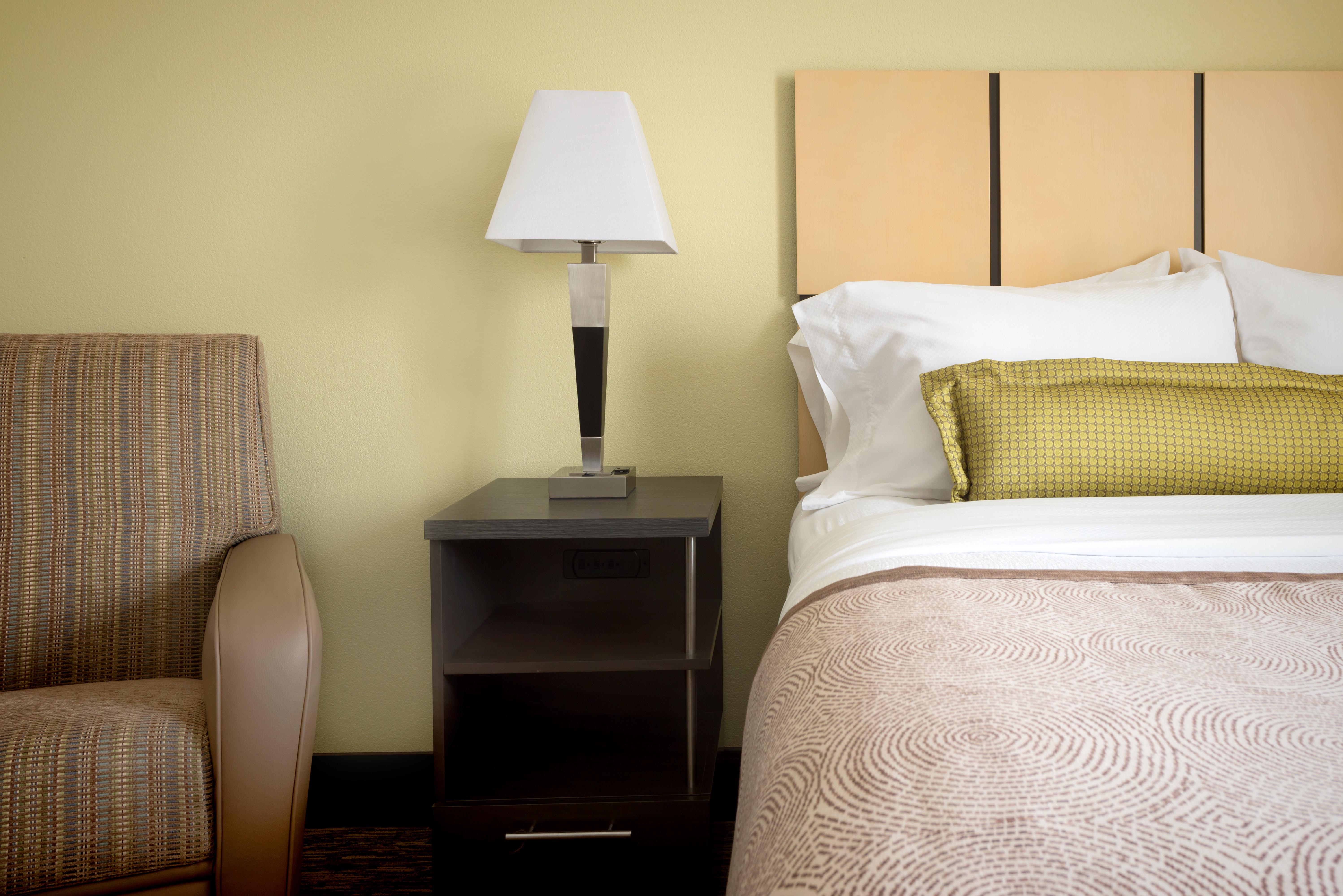 Candlewood Suites Columbia Hwy 63 & I-70 By Ihg Экстерьер фото